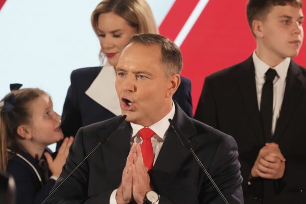 Conservative Karol Nawrocki wins Poland’s presidential election : NPR