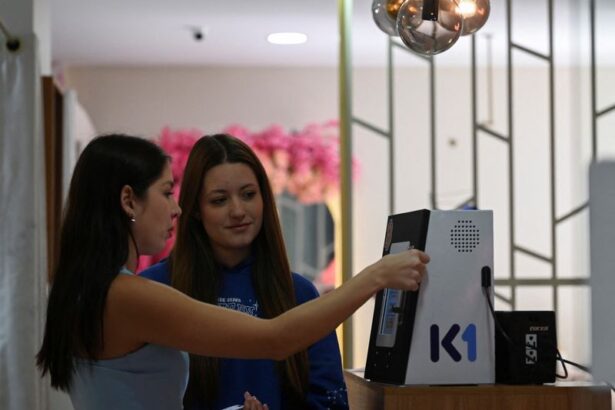 Crypto gains foothold in Bolivia as small businesses seek currency alternatives