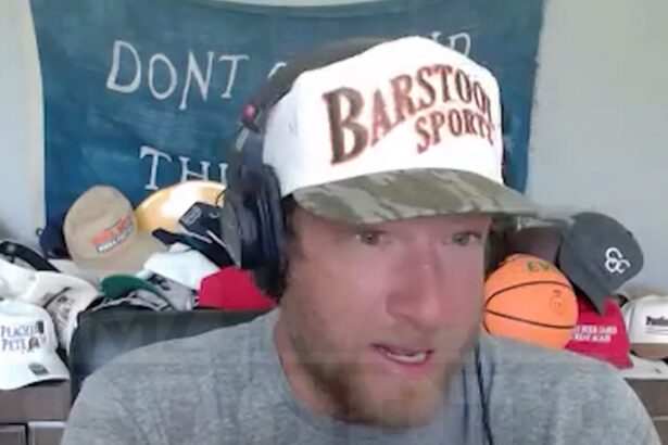 Dave Portnoy Says Mahomes Vs. Rocker Fight Dead For Good, Mahomes Fam Killed It