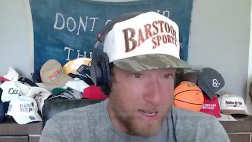 Dave Portnoy Says Mahomes Vs. Rocker Fight Dead For Good, Mahomes Fam Killed It