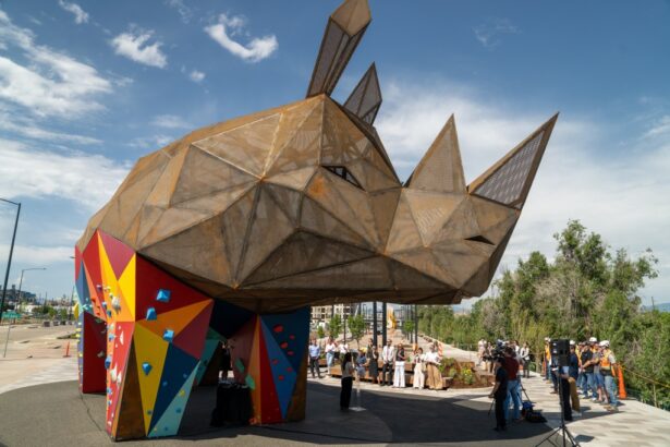 Denargo Market unveils rhino statue named Rhingo