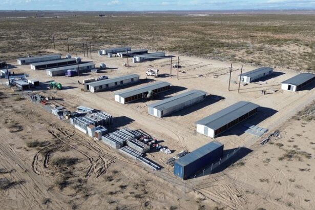 Dominant Chinese makers of bitcoin mining machines set up US production to beat tariffs