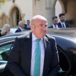 ECB relaxed about euro strength, risk of too low inflation, de Guindos says
