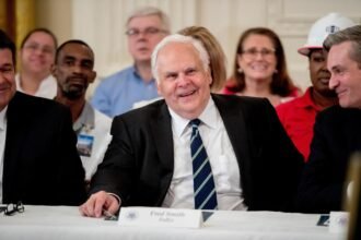 FedEx founder Fred Smith dies at 80