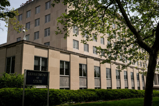 Fulbright Board Quits, Accusing Trump Administration of Political Interference