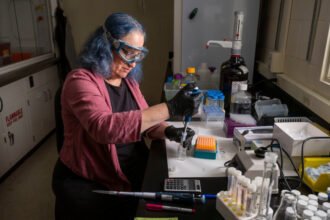 Generic cancer drugs fail quality tests at alarming rate, investigation shows