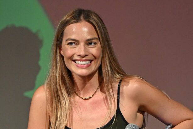 All the Best Celebrity Festival Style at Glastonbury 2025