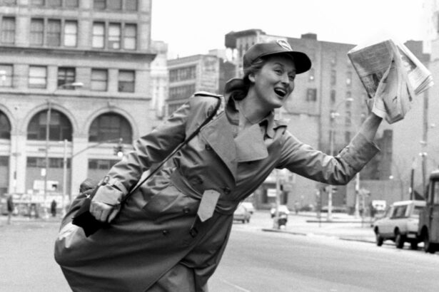 25 Glorious Vintage Snapshots of a Young Meryl Streep