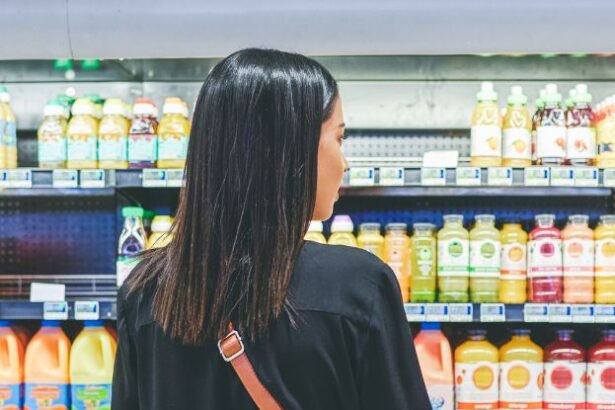 Glass Bottles Actually Contain More Microplastics, Scientists Find : ScienceAlert