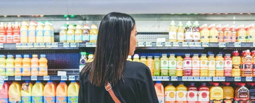 Glass Bottles Actually Contain More Microplastics, Scientists Find : ScienceAlert