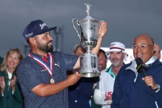 How much each golfer earned from the .5M purse