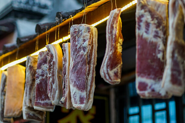 Humans Have Smoked Meat For Almost 2 Million Years, Study Suggests : ScienceAlert