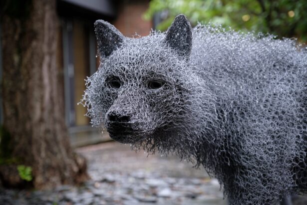 In ‘Big Bad Wolf,’ Sculptor Kendra Haste Contends with Conservation and Rewilding — Colossal