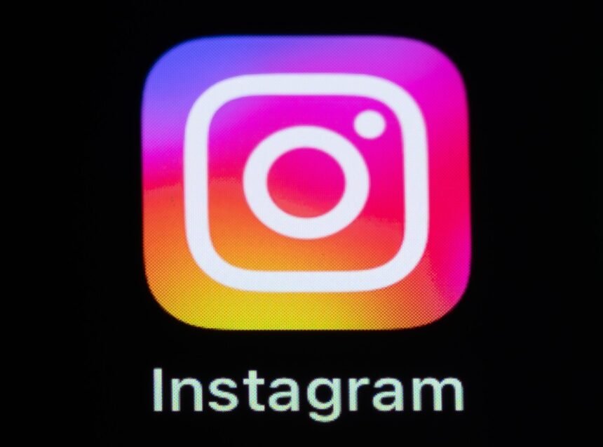 Instagram tests a reposts feature