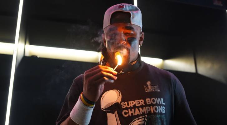 Jalen Hurts lives in a K/month rental despite 5M contract — what you can learn from the Super Bowl MVP