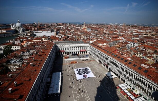 Jeff Bezos’s wedding draws storm of protest in Venice