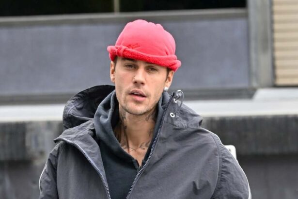 Justin Bieber Says He’s ‘Traumatized’ in Heated Text Messages