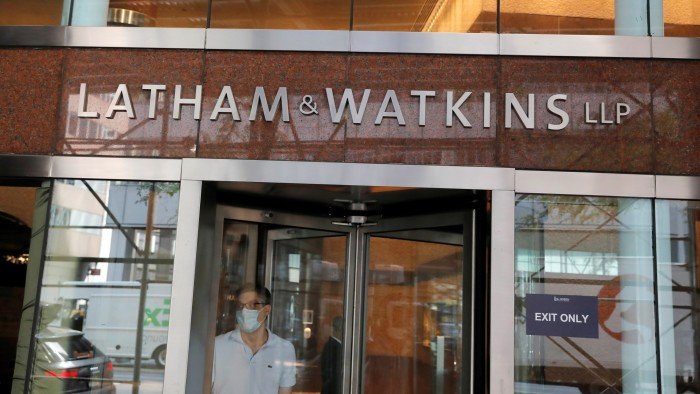 Latham & Watkins set to poach star dealmaker from Wachtell Lipton
