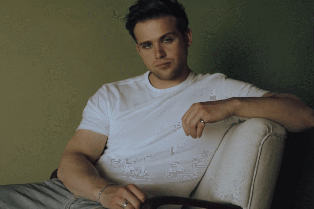 Leo Woodall Joins Rachel Weisz in Netflix Limited Series ‘Vladimir’