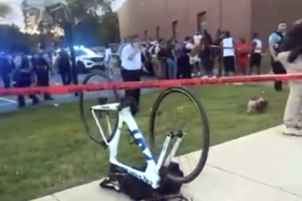 Lifeguard detained after shooting leaves 1 teen dead, another injured at Douglass Park pool