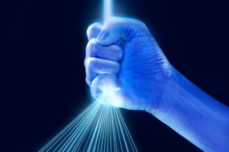 Light Squeezed Out of Darkness in Surprising Quantum Simulation : ScienceAlert