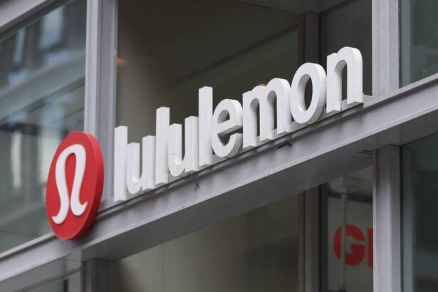Lululemon analysts reboot stock price target after earnings