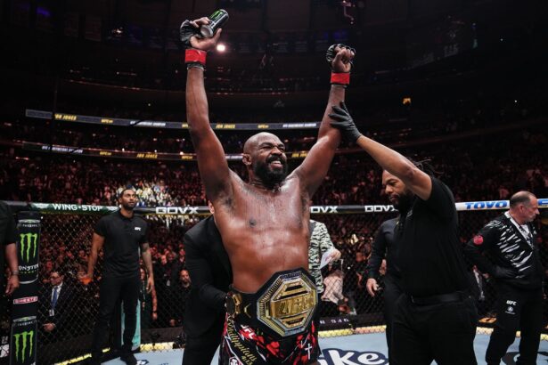 MMA News: UFC icon reveals neurological issues, Daniel Cormier wants Jon Jones stripped of title, Jiří Procházka talks Gorilla fight: MMA News Roundup