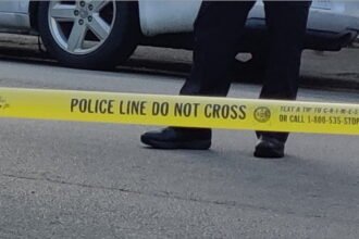 Man shot while sitting in car in Jefferson Park