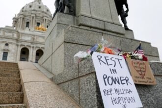 Manhunt continues for suspect in killing of Minnesota lawmaker