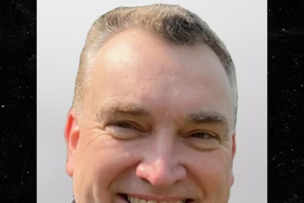 Minnesota Lawmaker Shooting Suspect Allegedly Texted Family, ‘Dad Went to War’