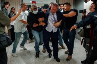 New York mayoral candidate detained by federal agents at immigration court