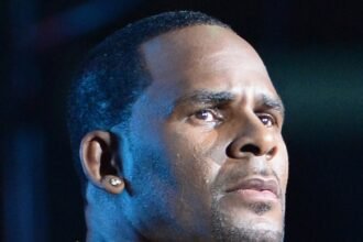 No Pardon for R. Kelly While Joycelyn Savage’s Still Under His Control, Family Says