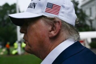 Pro-Trump media split on Trump’s response to Israel-Iran conflict : NPR