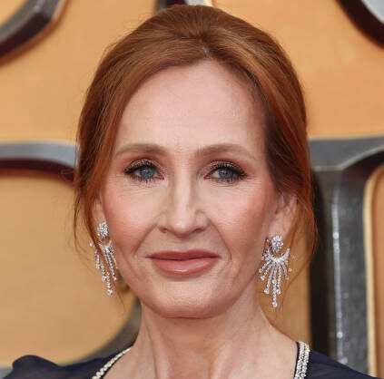 “Queer Booksellers” Owned Bookstore in San Francisco Bans Harry Potter and Other Books by J.K. Rowling |