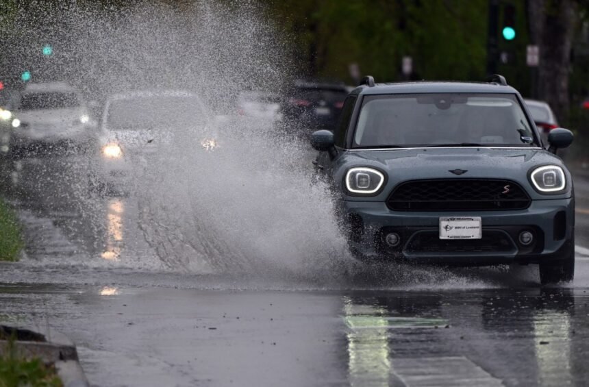 Rain prompts flood warnings, washes out road into Colorado Springs park