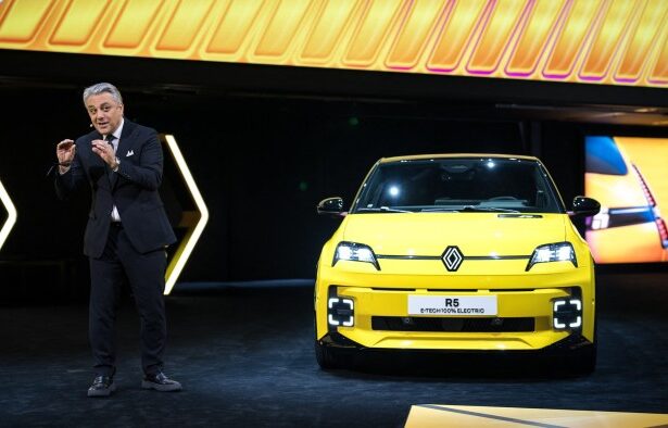 Renault shares slide as chief executive Luca de Meo quits to lead Kering