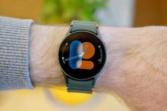 Samsung Tipped to Start Subscription for Galaxy Watch Health Features