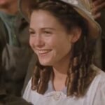 Sarah Jacobs In ‘Newsies’ ‘Memba Her?!