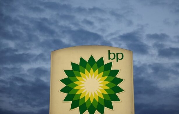 Shell says it has ‘no intention’ of making offer for BP