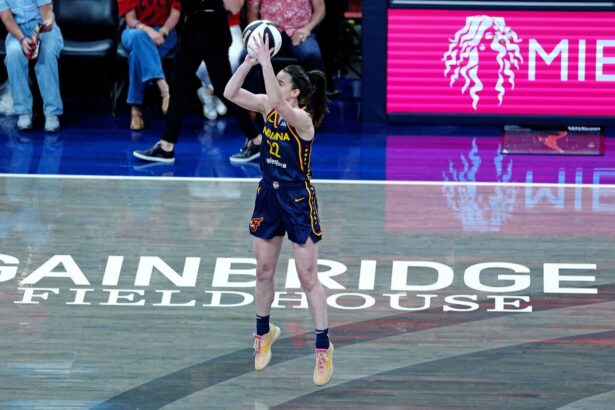 Sheryl Swoopes’ ex-teammate Rebecca Lobo makes resounding remark on Caitlin Clark