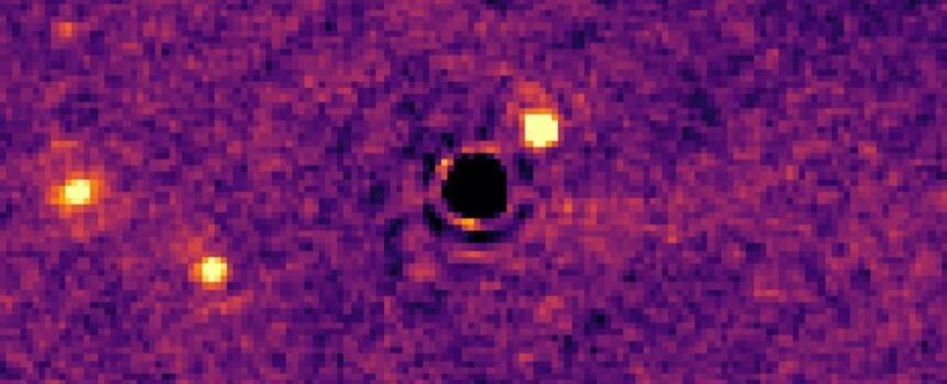 Smallest Alien World Ever Seen Spotted by JWST in Stunning First : ScienceAlert