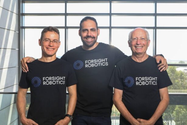 Startup ForSight Wants Its Robots To Operate On Your Eyeballs
