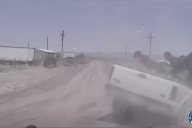 Texas DPS High-Speed Pursuit Results in Capturing 19 Illegal Aliens (VIDEO) |