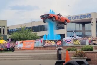 ‘The Dukes of Hazzard’ Jumps 150 Feet Over Kentucky Fountain