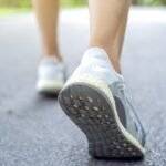 The ‘Japanese Walking’ Fitness Trend Has Science-Backed Benefits : ScienceAlert