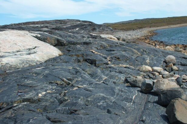 These rocks are probably the last remains of Earth’s early crust