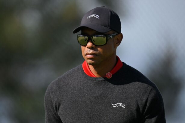 Tiger Woods ex-coach passes major verdict after seeing Canadian Open & LIV Golf Virginia leaderboard side to side