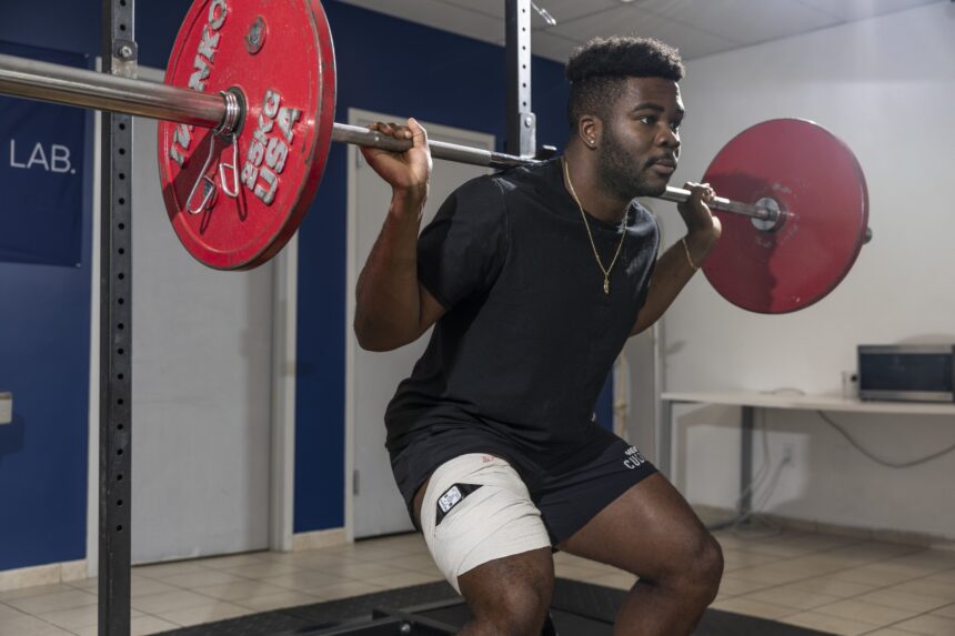 To build muscle and gain strength, researchers say train smarter—not longer