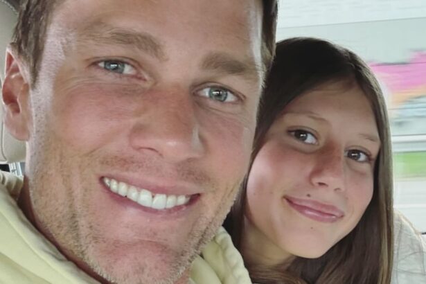 Tom Brady Spends Quality Time With Daughter Vivian in New Pic