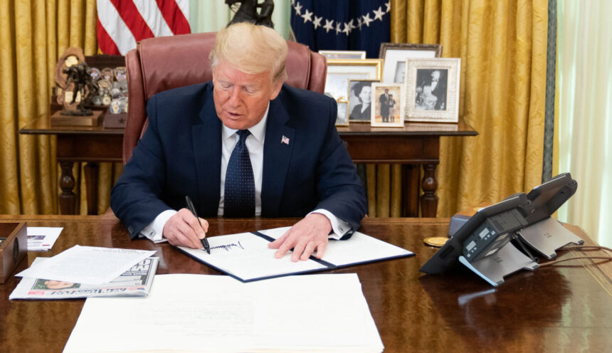 Trump Admin Institutes 80-Hour Constitution Course for ‘Deep State’ Execs |